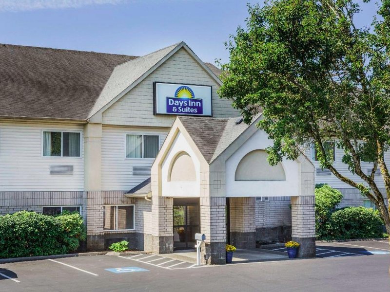 デイズ イン&スイーツ バイ ウィンダム バンクーバー (Days Inn & Suites by Wyndham Vancouver)の写真
