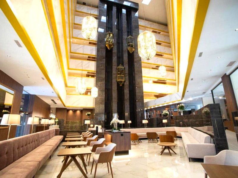 ホテル グランダ センター (Hotel Granada Center)の写真