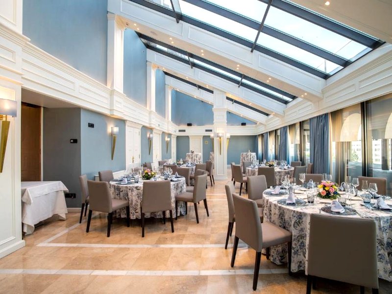 ホテル グランダ センター (Hotel Granada Center)の写真