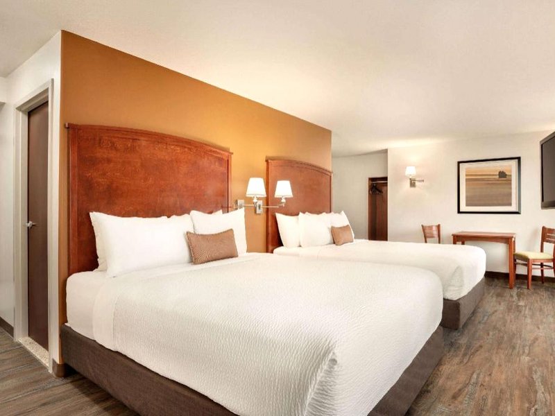 デイズ イン&スイーツ バイ ウィンダム シェアウッド パーク エドモントン (Days Inn & Suites by Wyndham Sherwood Park Edmonton)の写真