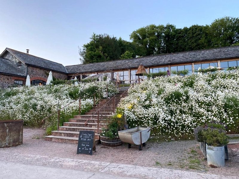 Six on Castleの写真