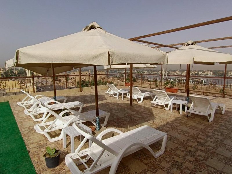 スザンナ ホテル ルクソール (Susanna Hotel Luxor)の写真