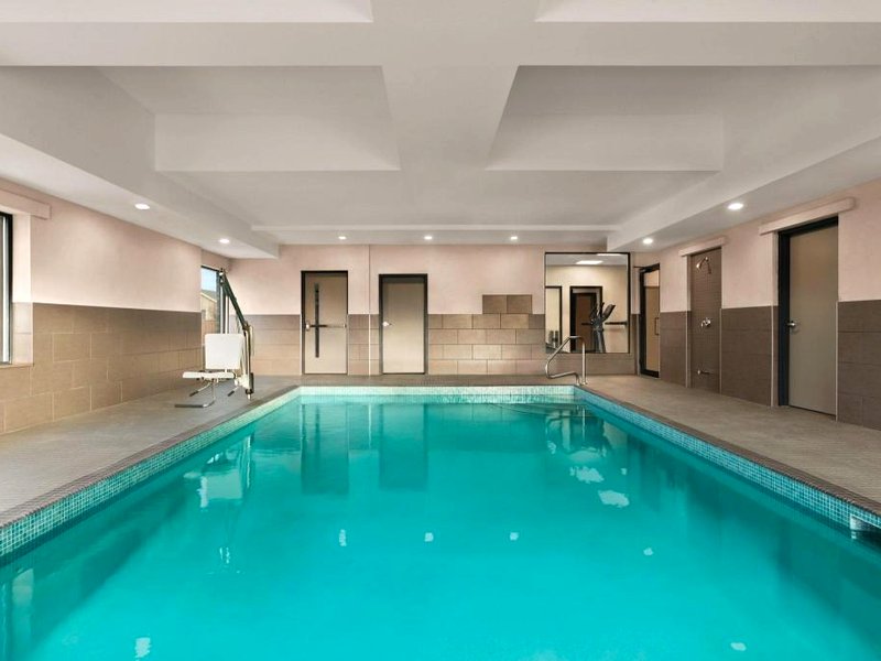 カントリー イン&スイーツ バイ ラディソン ベルヴィル ON (Country Inn & Suites by Radisson, Belleville, ON)の写真