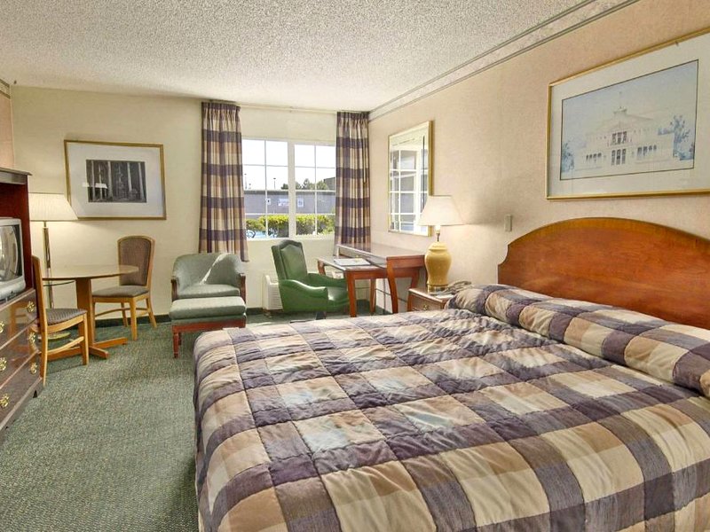 デイズ イン バイ ウィンダム マウントバーノン (Days Inn by Wyndham Mt. Vernon)の写真