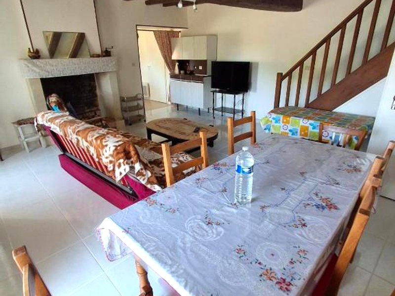 Maison conviviale avec jardin à Raslay, 80 m² (Maison conviviale avec jardin a Raslay, 80 m²)の写真
