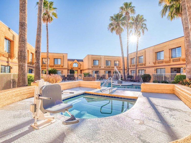 ベストウェスタン グリーン バレー イン (Best Western Green Valley Inn)の写真