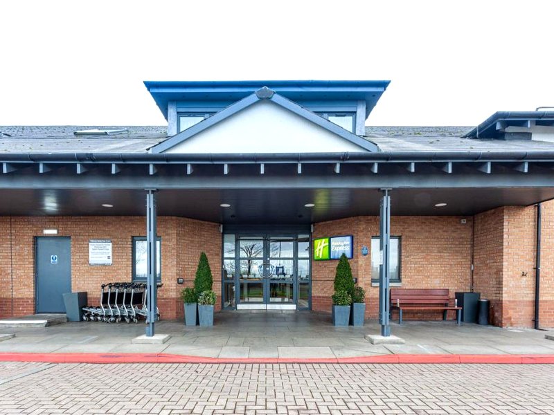 ホリデイ イン エクスプレス エディンバラ エアポート バイ IHG (Holiday Inn Express Edinburgh Airport By IHG)の写真
