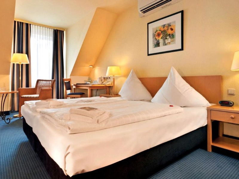 トリップ バイ ウィンダム リューベック アクアマリン (TRYP By Wyndham Luebeck Aquamarin)の写真