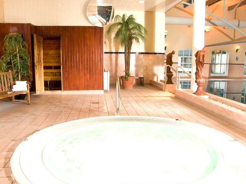 トレイシーズ ウエスト カウンティ カンファレンス アンド レジャー センター (Treacys West County Conference and Leisure Centre)の写真