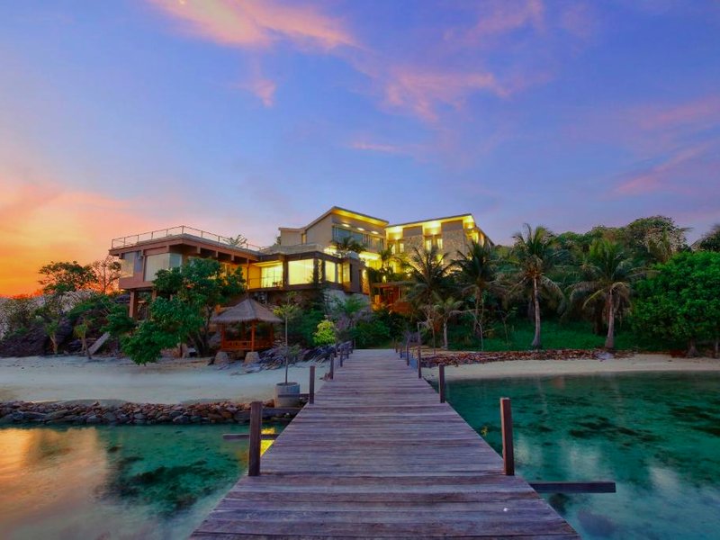 ロイヤル オーシャン リゾート カリムンジャワ (Royal Ocean Resort karimunjawa)の写真