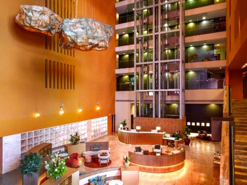 メリア ビルバオ (Meliá Bilbao)の写真