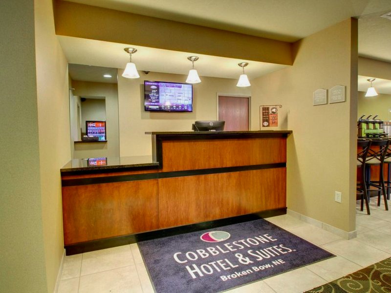 Cobblestone Hotel & Suites - Broken Bowの写真