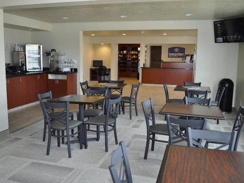 Boarders Inn & Suitesの写真