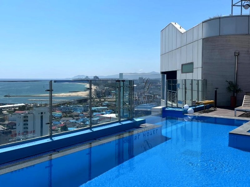 SL ホテル カンヌン (SL Hotel Gangneung)の写真