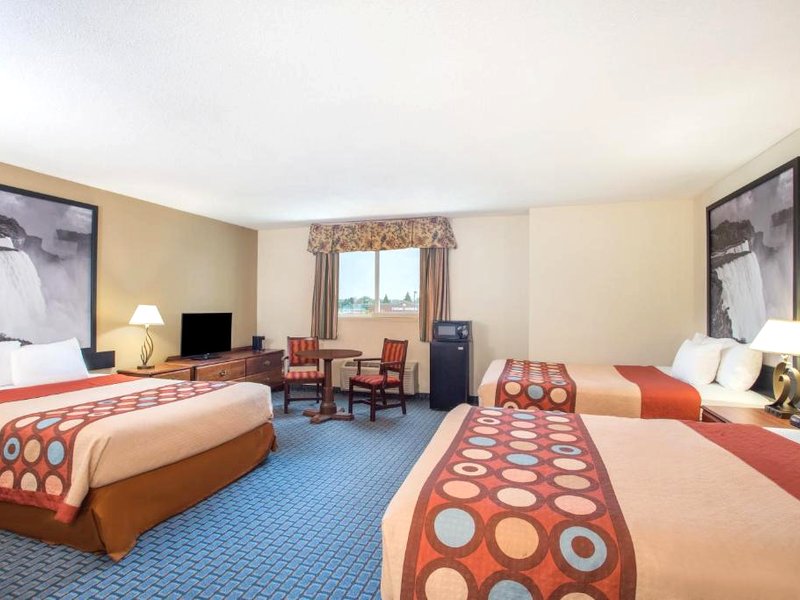 フェアブリッジ イン エクスプレス ウィリアムズビル (Fairbridge Inn Express Williamsville)の写真