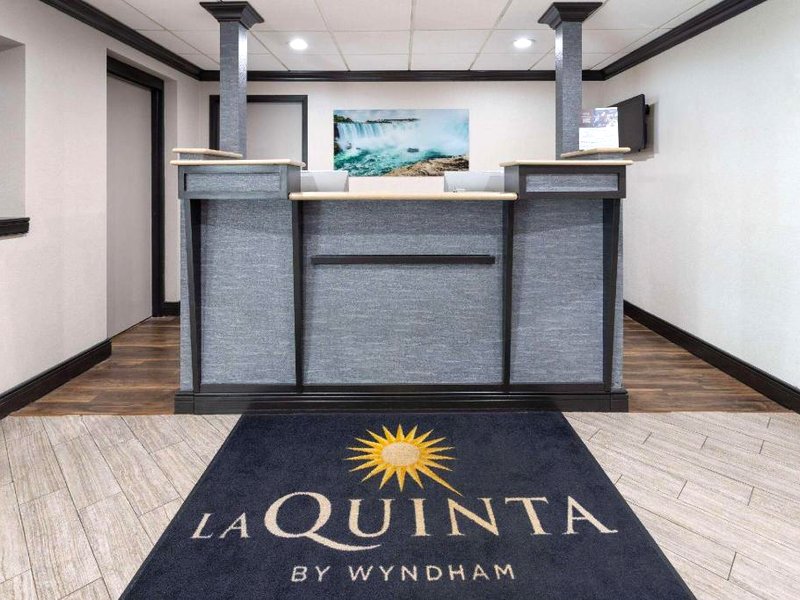 ラ・キンタ・イン・バイ・ウィンダム・バッファローエアポート (La Quinta Inn by Wyndham Buffalo Airport)の写真