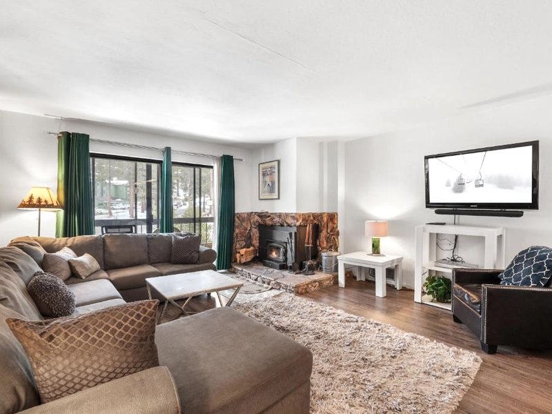 2 Bedroom Kirkwood Condo – Base Camp condoの写真