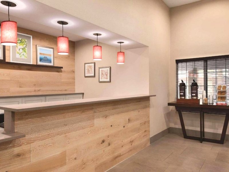 カントリー イン&スイーツ バイ ラディソン メリルビル IN (Country Inn & Suites by Radisson, Merrillville, IN)の写真