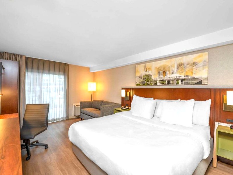 コンフォート イン サウス ショアー (Comfort Inn South Shore)の写真