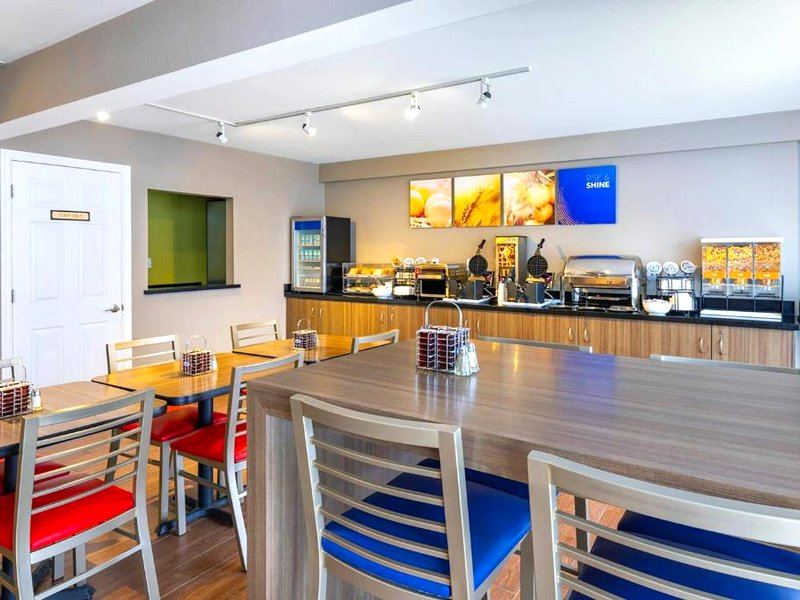 コンフォート イン サウス ショアー (Comfort Inn South Shore)の写真