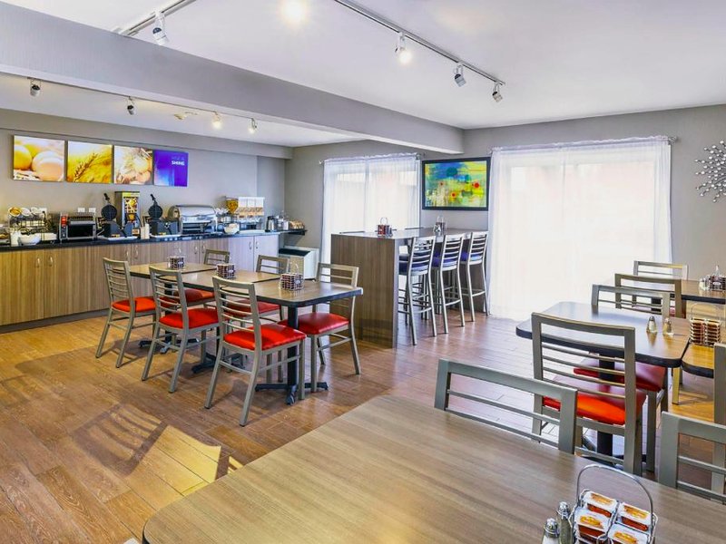 コンフォート イン サウス ショアー (Comfort Inn South Shore)の写真