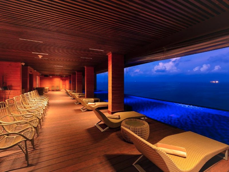 アラリヤ ビーチ リゾート & スパ ウナワトゥナ (Araliya Beach Resort & Spa Unawatuna- Where you meet the sea all year)の写真