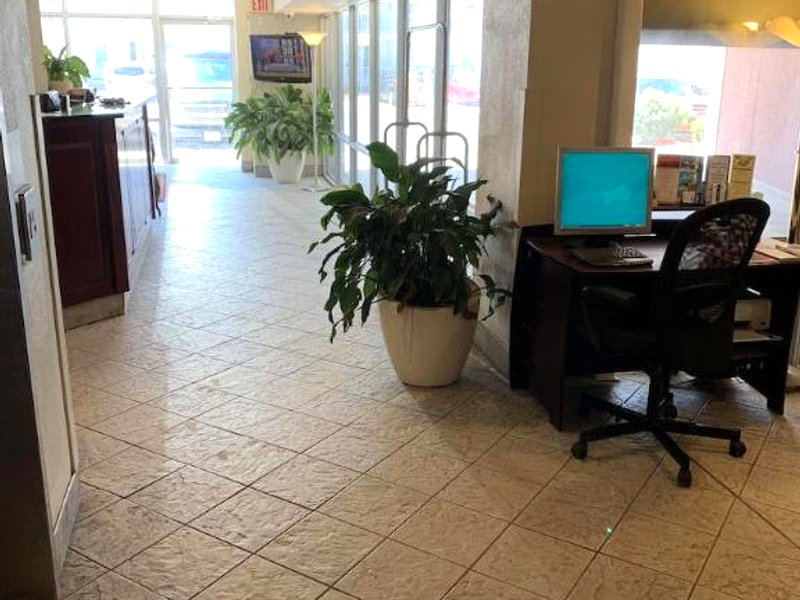 Gold Leaf Hotel of Deweyの写真