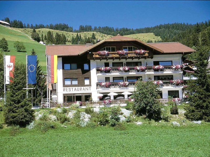 Hotel Alpenroseの写真