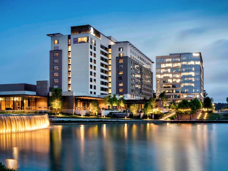 ヒューストン シティプレイス マリオット アット スプリングウッズ ビレッジ (Houston CityPlace Marriott at Springwoods Village)の写真