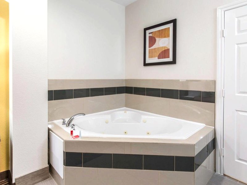 エコノ ロッジ イン&スイーツ スプリング ヒューストン ノース (Scottish Inns and Suites Spring, TX)の写真