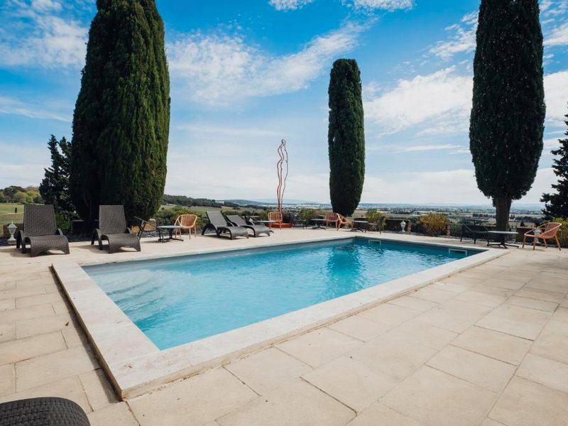 オステルリー デュ シャトー デ フィヌ ロシュ (Hostellerie du Chateau des Fines Roches)の写真