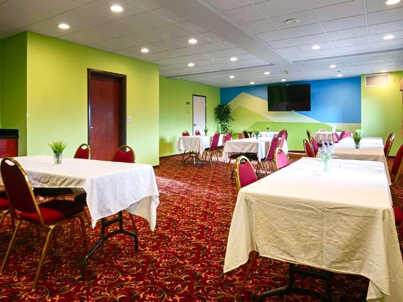 ベストウェスタン スカイ バレー イン (Best Western Sky Valley Inn)の写真