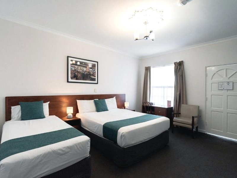 ザ ローズ ホテル&モーテル (The Rose Hotel & Motel)の写真