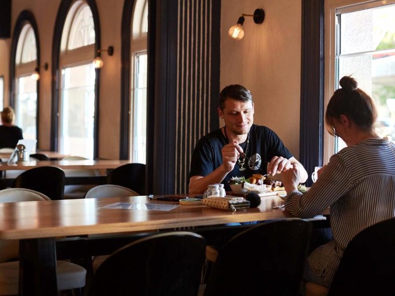 ザ ローズ ホテル&モーテル (The Rose Hotel & Motel)の写真