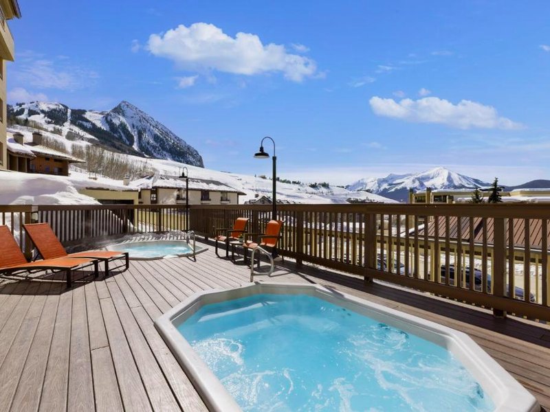 Elevation Hotel and Spa Crested Butteの写真