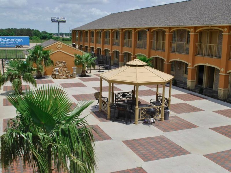 Executive Inn Brookshireの写真