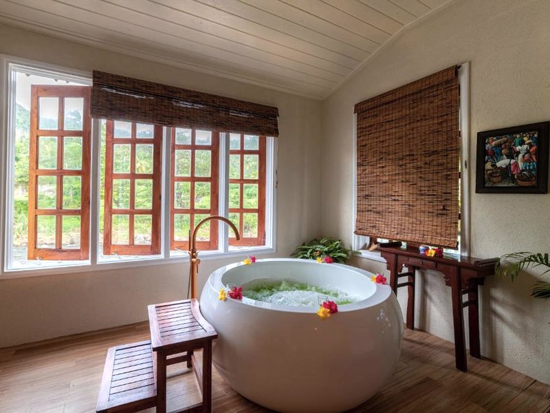 Rosalie Bay Eco Resort & Spaの写真