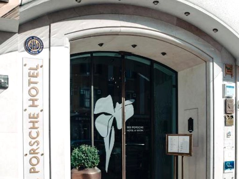 Iris Porsche Hotel & Restaurantの写真