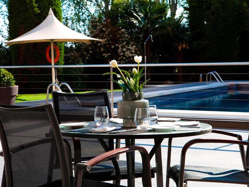 ACホテルサン・クガット (AC Hotel Sant Cugat)の写真