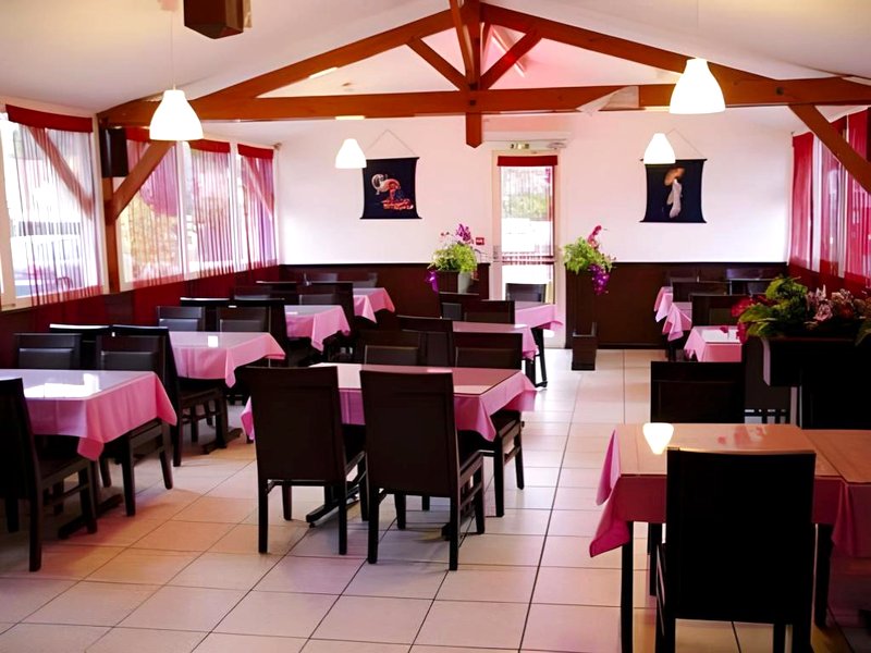 Budget Hotel Melun Sud - Dammarie Les Lysの写真