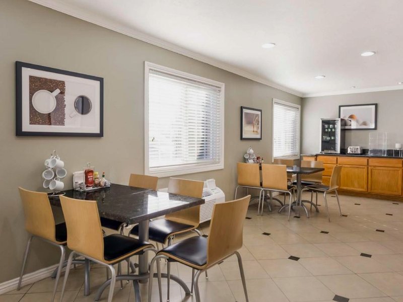 ベストウェスタン マウンテン ビュー イン (Best Western Mountain View Inn)の写真