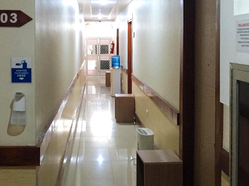 レッドドアーズ プラス @ ABC ランドマーク ホテル (RedDoorz Plus @ ABC Landmark Hotel)の写真