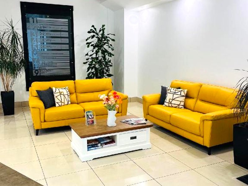 クオリティ スイーツ セントラル スクエア (Quality Suites Central Square)の写真