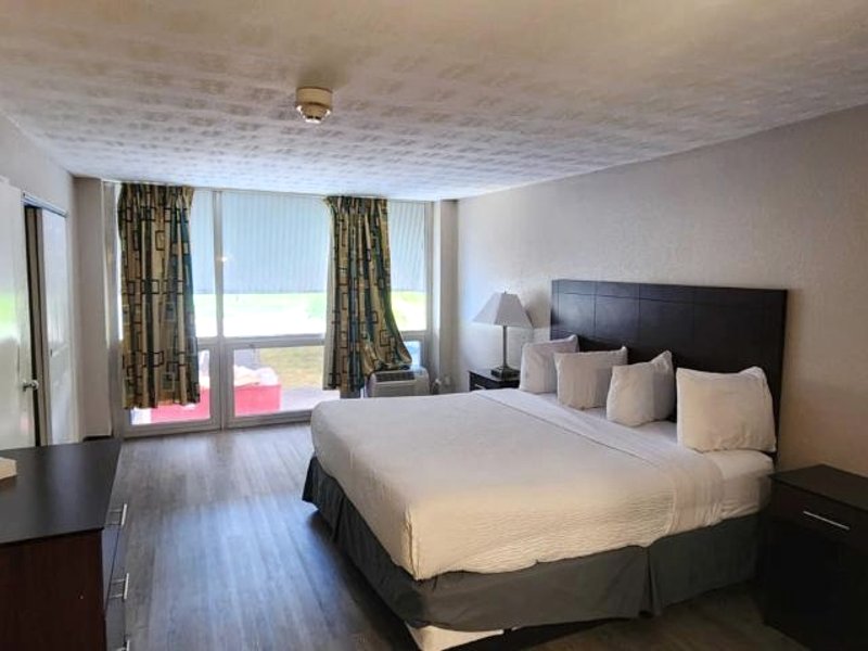 デイズ イン バイ ウィンダム フォート ライト シンシナティ エリア (Days Inn by Wyndham Fort Wright Cincinnati Area)の写真
