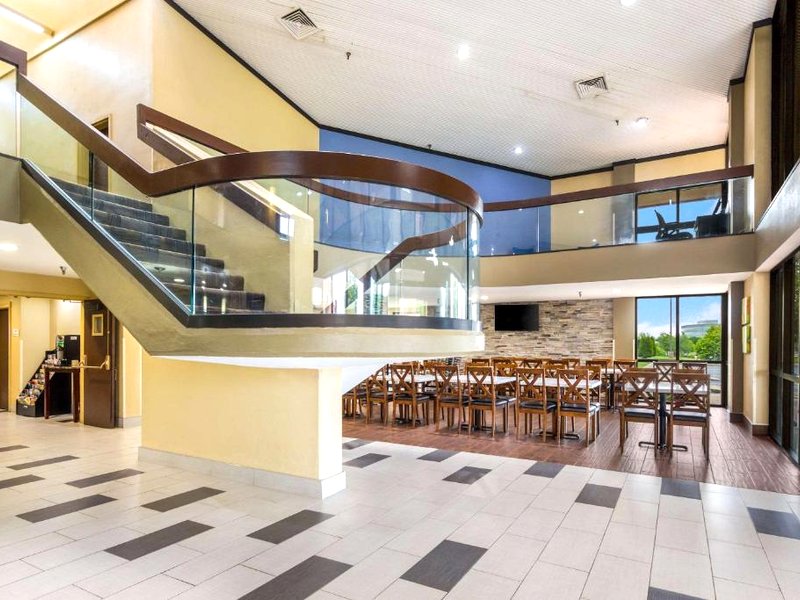 クオリティ イン & スイーツ フローレンス - シンシナティ サウス (Quality Inn & Suites Florence - Cincinnati South)の写真