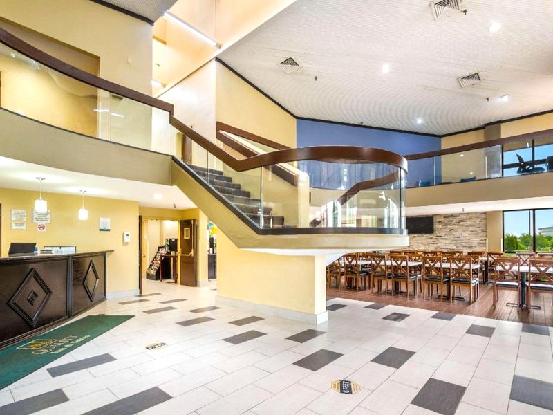 クオリティ イン & スイーツ フローレンス - シンシナティ サウス (Quality Inn & Suites Florence - Cincinnati South)の写真