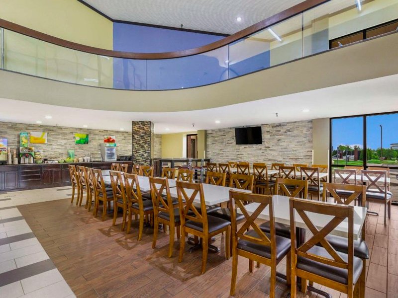 クオリティ イン & スイーツ フローレンス - シンシナティ サウス (Quality Inn & Suites Florence - Cincinnati South)の写真