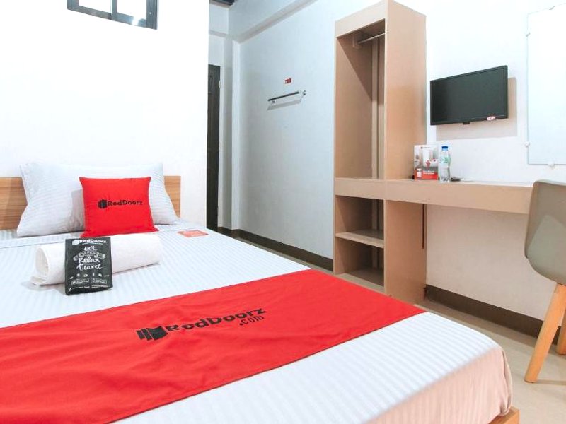 レッドドアーズ ニア イロイロ インターナショナル エアポート (RedDoorz Near Iloilo International Airport)の写真