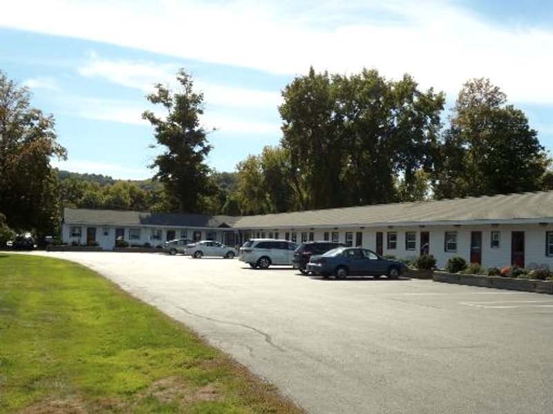 Monument Mountain Motelの写真