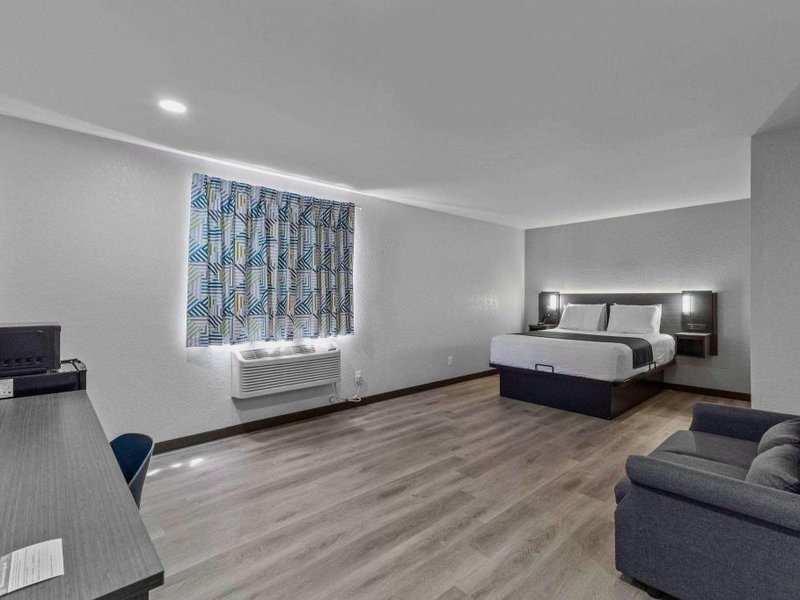 Motel 6 Brighton, CO - Denver Northeastの写真